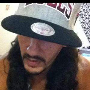 Meet your Posher, Eliseo